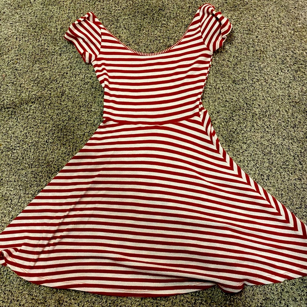 Skater style ribbed cotton dress, trendy 90s vibe.